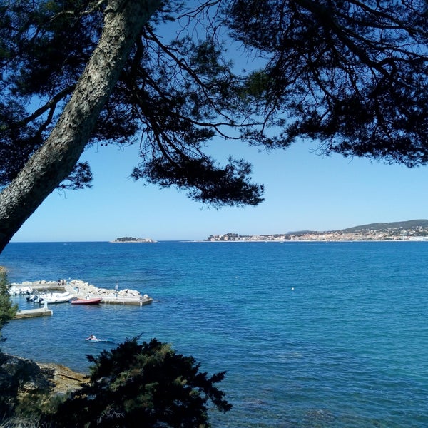 Photos At Plage De La Gorguette Sanary Sur Mer Provence