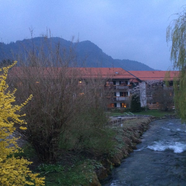 4/3/2017 tarihinde Adam S.ziyaretçi tarafından Hotel Bachmair Weissach'de çekilen fotoğraf