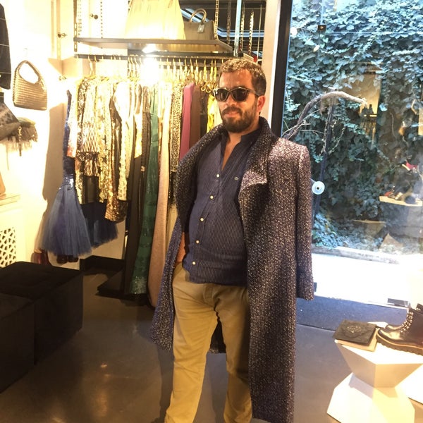 22 boutique 22. Магазин алкобренд. Алкомаркет. Boutique парфюм. 22 boutique 22.