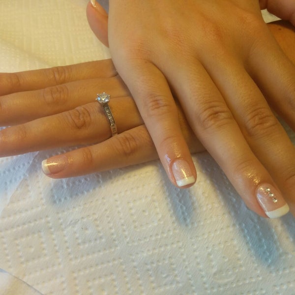 Shellac Nails by Andrea - Melbourne - Collingwood, VIC