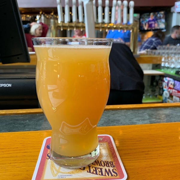 Photo taken at Dillon Dam Brewery by Stephen S. on 6/7/2019