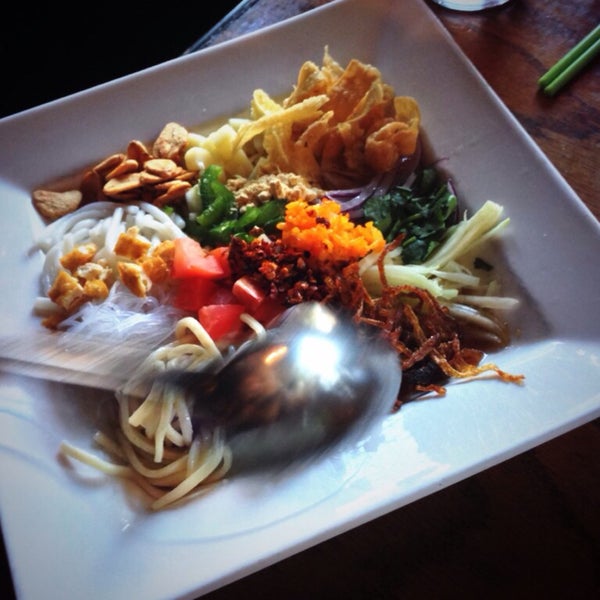 Burma Superstar Burmese Restaurant in Temescal