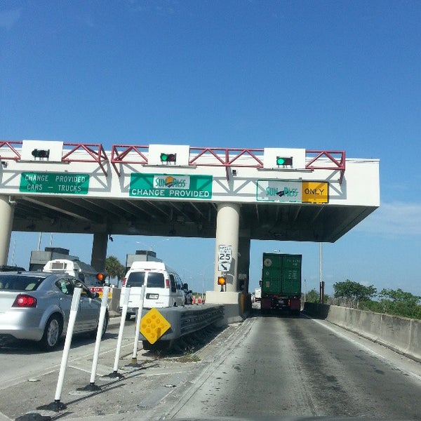 Alligator Alley Toll Toll Plaza