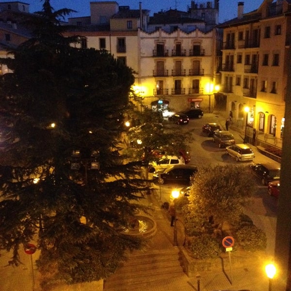 Снимок сделан в Hotel Sant Roc пользователем Elizabeth H. 10/31/2013