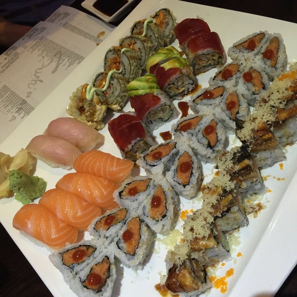 Photo taken at Sushi Para NYC by Gabrielle T. on 1/2/2015