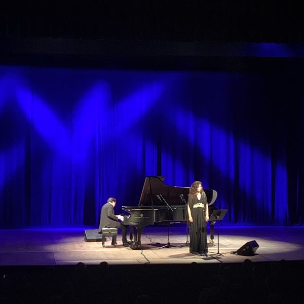 Photo prise au Lisner Auditorium par Onur S. le4/17/2019