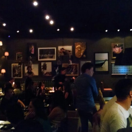 Foto tirada no(a) Sangsan Asian Lounge por Luiz Felipe F. em 4/3/2014