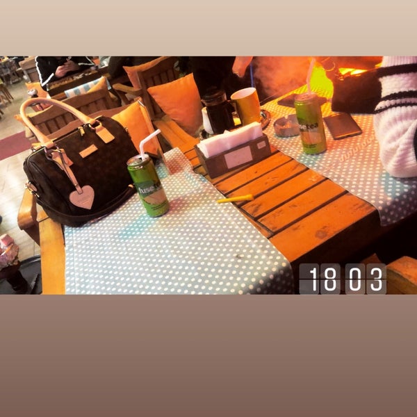 Photo taken at Limon Cafe &amp; Patisserie by Merve Ç. on 1/13/2020