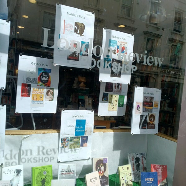 Photo prise au London Review Bookshop par Farid le4/26/2017