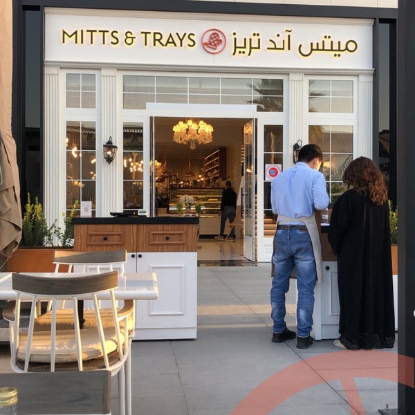 Foto tirada no(a) Mitts and Trays por ABDULAZIZ 🧭 em 11/24/2020