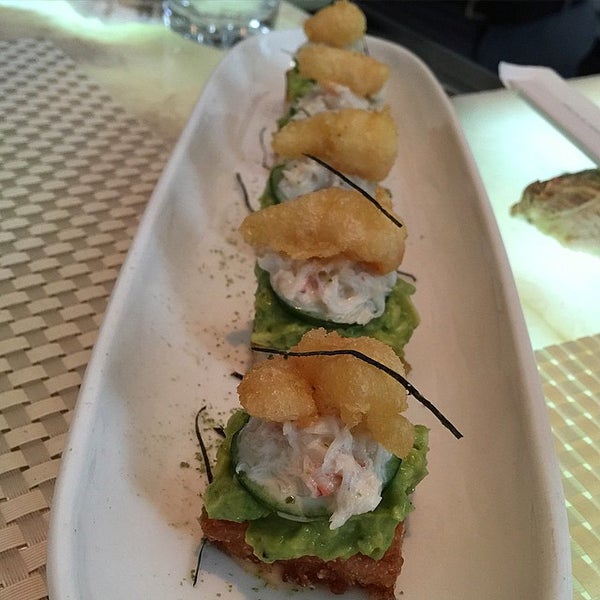 Foto scattata a The Pearl Nantucket da BareFootChef il 5/22/2015