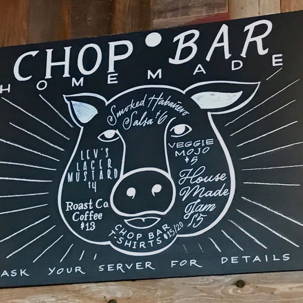 Foto tirada no(a) Chop Bar por Chona G. em 8/6/2017