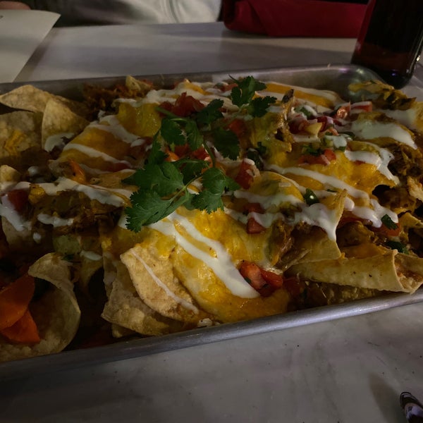 Foto tomada en Chayo Mexican Kitchen + Tequila Bar  por Yuho K. el 11/8/2019