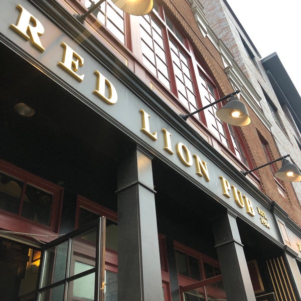 Photo taken at The Red Lion Pub by Desiree A. on 9/17/2019