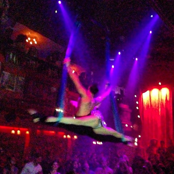 Photo prise au The ACT Nightclub Las Vegas par @VegasWayne A. le9/5/2013