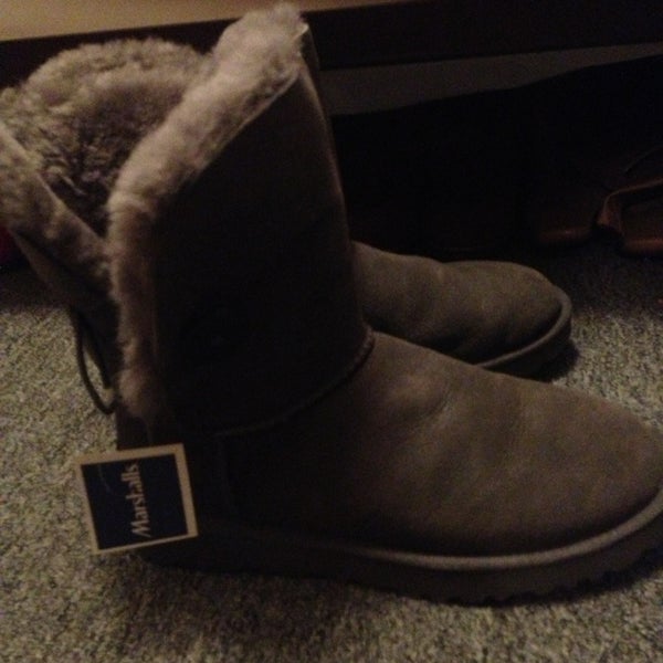 oscar fur boots marshalls