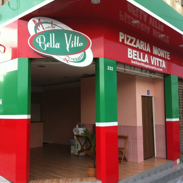 3/13/2013にAdriano Araújo #.がBella Vitta Pizzariaで撮った写真