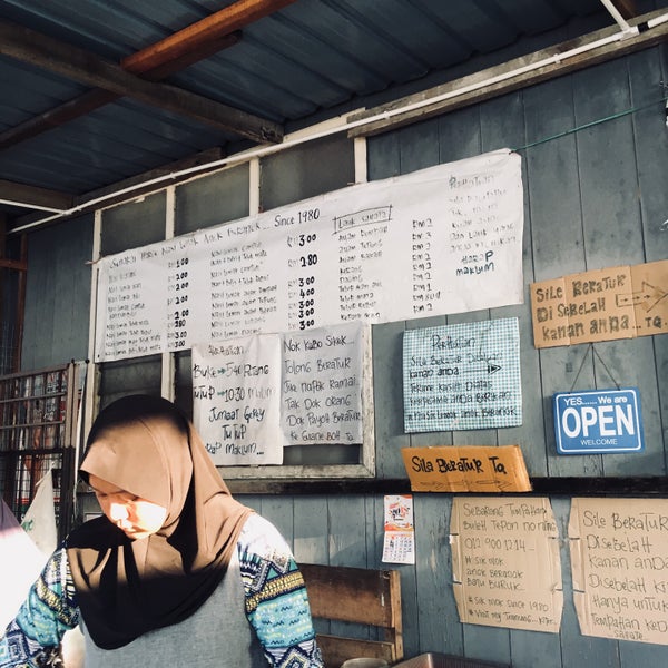Gerai Nasi Lemak Anak Beranak