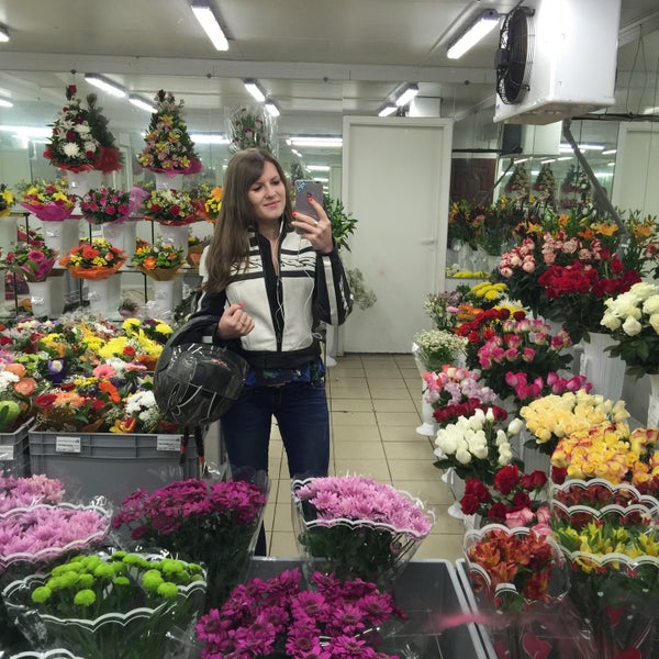 цветыоптрозница. цветыоптрозница. циолковского 10 цветомания. цветыоптрозница. пр энгельса 139 21 спб.