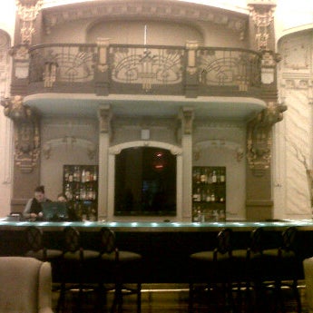 Das Foto wurde bei Hotel Savoy von Soledad D. am 5/18/2012 aufgenommen