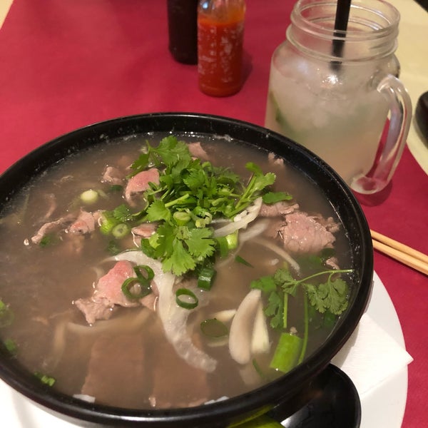 Vietnamese food. I have pho soup and it taste delicious. I like the noodles is not over cooked. I have papaya salat and spring roll to go. Great service, beautiful decoration. 5 out of 5 definitely.