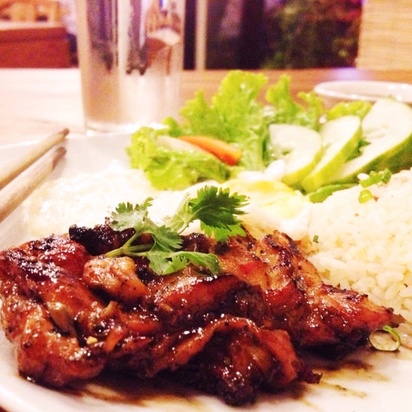 Something very Asian, Vietnamese cuisine. Affordable! I tried their grilled citrus chicken (photo) it was good tho I am not a fan of citrus sauce. Their best-seller is the Bo Luc Loc, beef.
