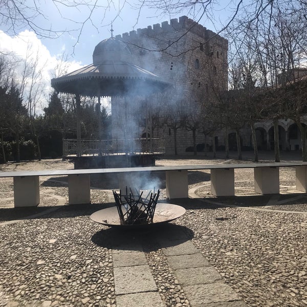 Foto scattata a Landa da Jenn C. il 2/20/2019