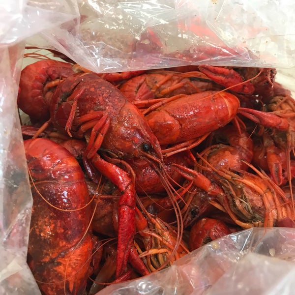Photo taken at Cajun Seafood by Jenn C. on 2/28/2018