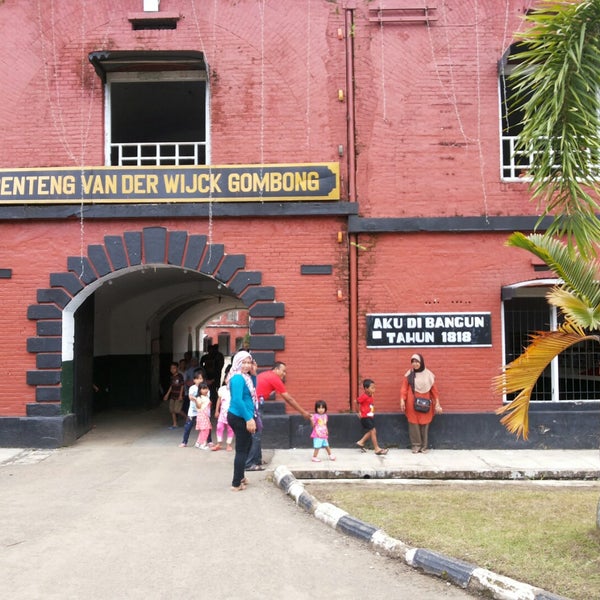 benteng van der wijck gombong benteng van der wijck gombong
