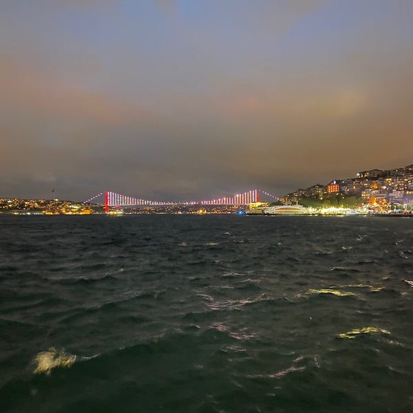 5/11/2023 tarihinde Ebru T.ziyaretçi tarafından Üsküdar Sahili'de çekilen fotoğraf