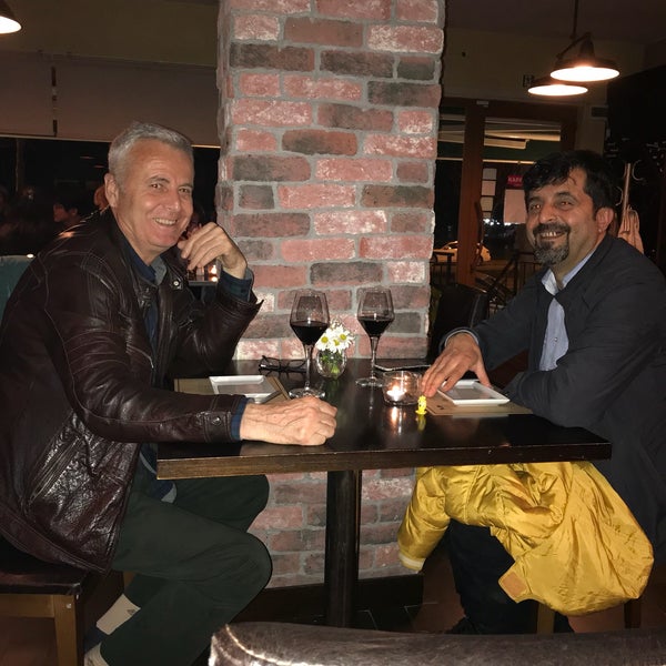 3/14/2018 tarihinde İbrahim B.ziyaretçi tarafından Umurbey Winehouse'de çekilen fotoğraf