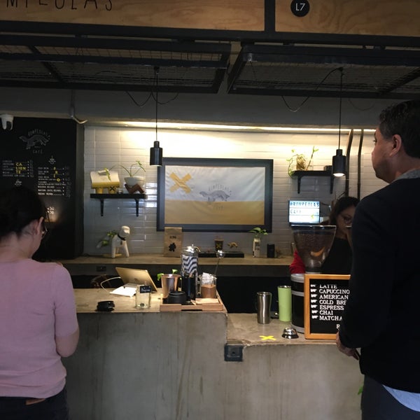 11/30/2019 tarihinde Hugo Alejandro O.ziyaretçi tarafından Rompeolas Café'de çekilen fotoğraf