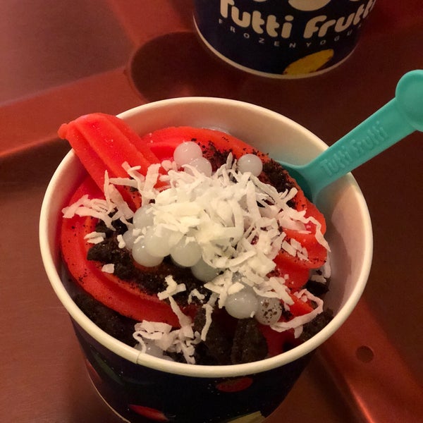 Tutti Frutti Frozen Yogurt Carmel Mountain 6 tips from 402 visitors