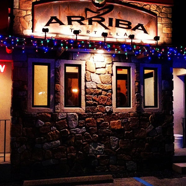 12/4/2014 tarihinde East Aurora N.ziyaretçi tarafından Arriba Tortilla'de çekilen fotoğraf