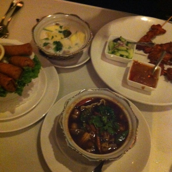 Das Foto wurde bei Amarin Thai Restaurant von Navid F. am 1/28/2013 aufgenommen