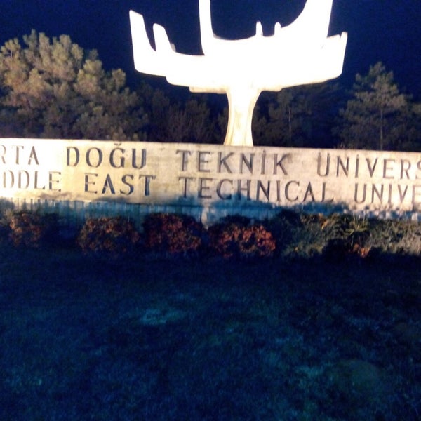 Снимок сделан в Orta Doğu Teknik Üniversitesi пользователем Utku S. 7/28/2015
