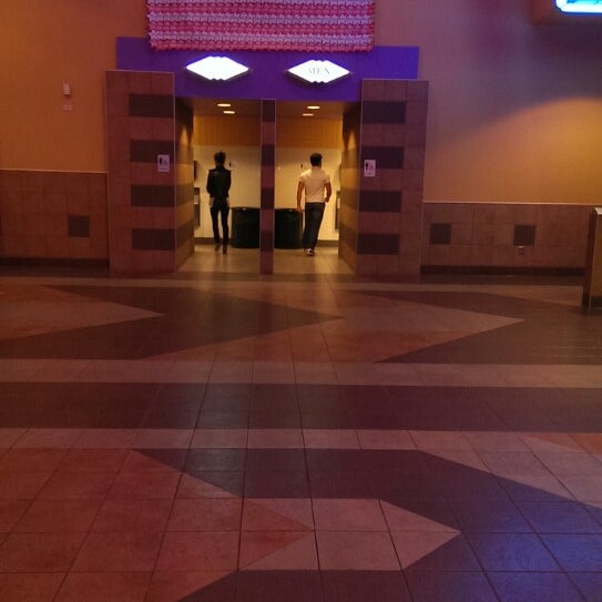 Regal Edwards Eastvale Gateway 11 tips