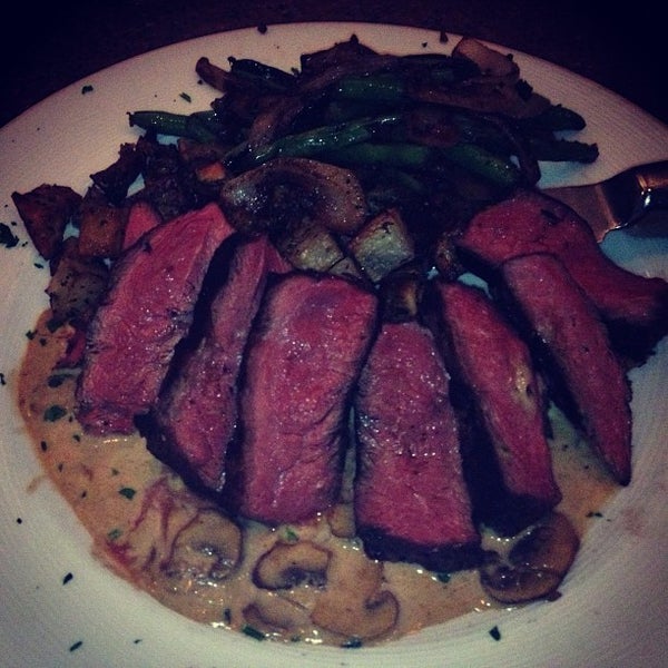 Chop's Steaks & Seafood Steakhouse