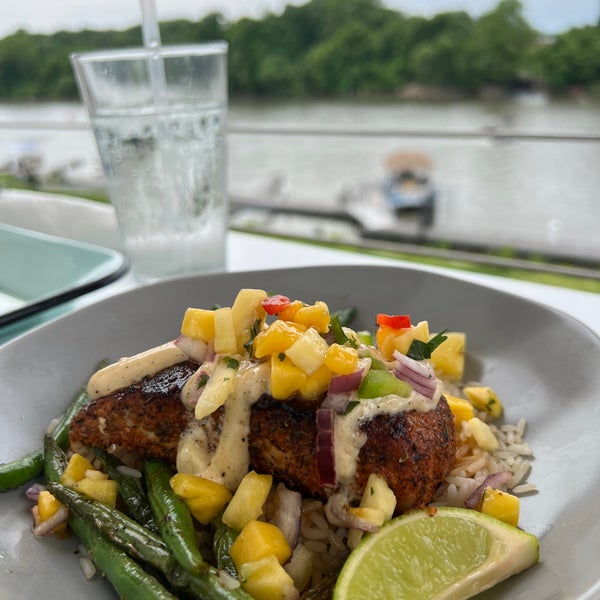 Island Shrimp Co Seafood Restaurant