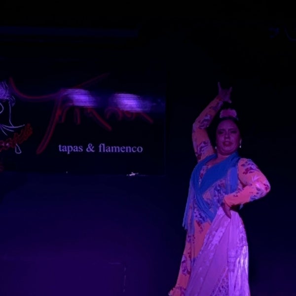 Снимок сделан в Triana Tapas &amp; Flamenco пользователем G9 11/26/2022
