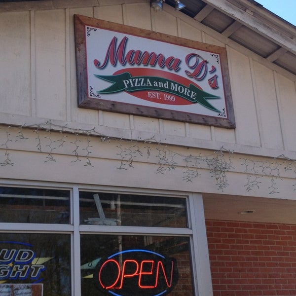 Mama d pizza deals