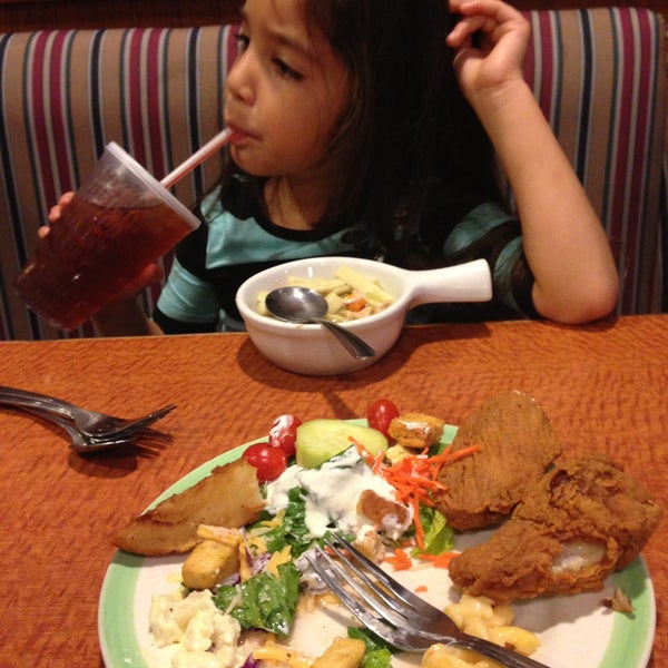 Photo taken at Sizzler by Melissa R. on 5/6/2013