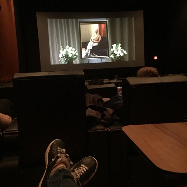 Circle Center Mall Movie Theater