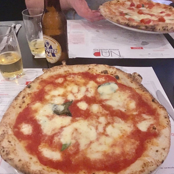Foto diambil di NAP Neapolitan Authentic Pizza oleh Maxi M. pada 10/9/2017