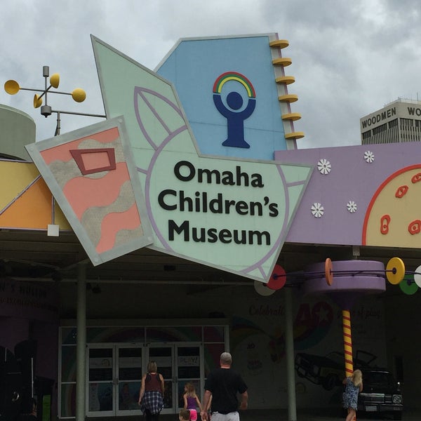 So many fun activities for kids of all ages... And some of the attractions change throughout the year... Great place to spend the day with the kids/grandkids! 😃💗
