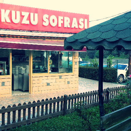 10/14/2014にKuzu Sofrası Kuyu KebabıがKuzu Sofrası Kuyu Kebabıで撮った写真