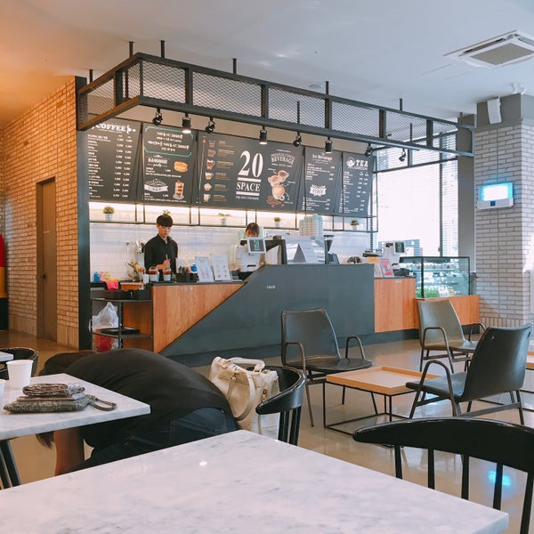 спейс кафе.