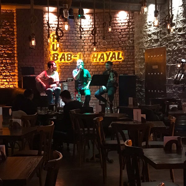 2/28/2019にMy Life My RulessがFil Bar Bistro Beylikdüzüで撮った写真