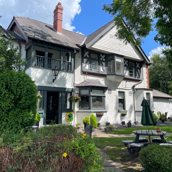 The Axe and Cleaver Gastropub in Dunham Massey
