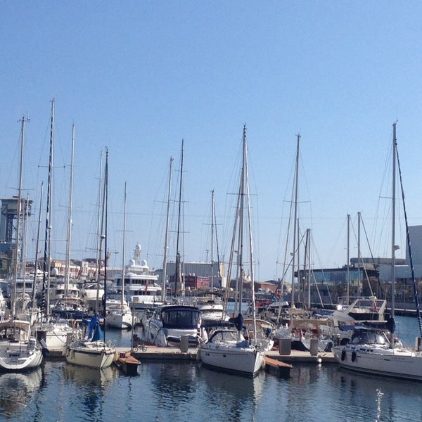 4/20/2015 tarihinde Fabio M.ziyaretçi tarafından Sailing Experience Barcelona'de çekilen fotoğraf
